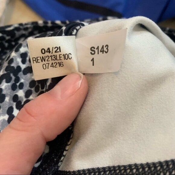 Reebok Leggings Women’s Size Small White Black Grey Spotted High Waisted Pockets - Picture 12 of 13